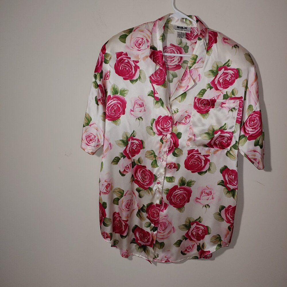SILX by August Silk 100% Floral Button up Short Sleeve Robe Size M White Pink